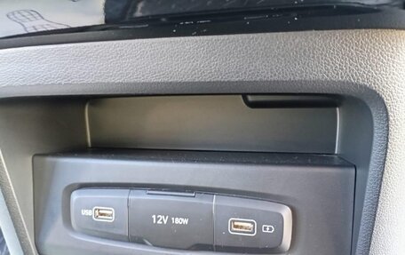 Hyundai Staria, 2022 год, 4 300 000 рублей, 26 фотография