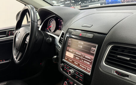 Volkswagen Touareg III, 2010 год, 1 650 000 рублей, 10 фотография