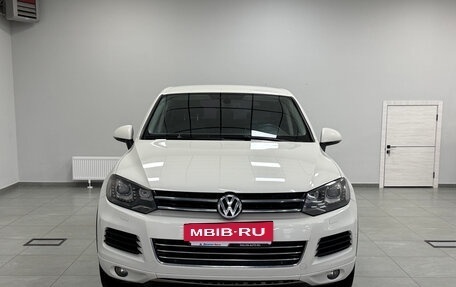 Volkswagen Touareg III, 2010 год, 1 650 000 рублей, 2 фотография