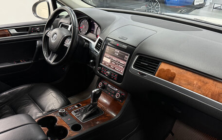 Volkswagen Touareg III, 2010 год, 1 650 000 рублей, 14 фотография