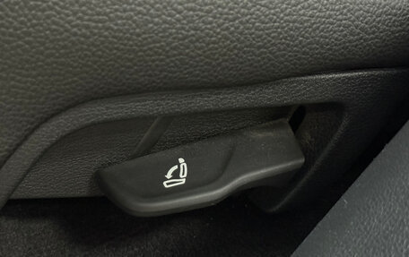 Volkswagen Touareg III, 2010 год, 1 650 000 рублей, 25 фотография