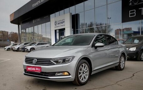 Volkswagen Passat B8 рестайлинг, 2017 год, 1 590 000 рублей, 1 фотография