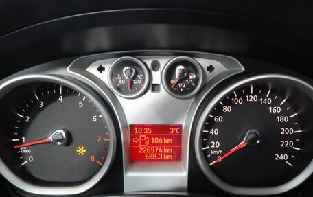 Ford Focus II рестайлинг, 2010 год, 389 000 рублей, 16 фотография