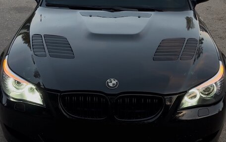 BMW 5 серия, 2004 год, 1 555 000 рублей, 2 фотография