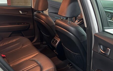 KIA Optima IV, 2019 год, 2 400 000 рублей, 13 фотография