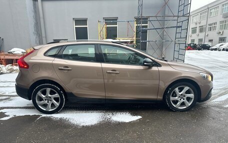 Volvo V40 Cross Country I, 2013 год, 970 000 рублей, 4 фотография