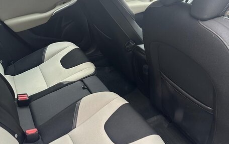 Volvo V40 Cross Country I, 2013 год, 970 000 рублей, 12 фотография