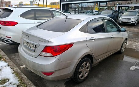 Hyundai Solaris II рестайлинг, 2011 год, 699 000 рублей, 4 фотография