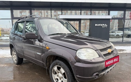 Chevrolet Niva I рестайлинг, 2011 год, 529 000 рублей, 3 фотография