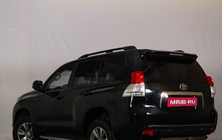 Toyota Land Cruiser Prado 150 рестайлинг 2, 2010 год, 2 929 000 рублей, 7 фотография