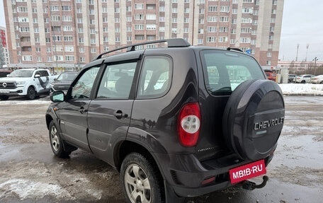 Chevrolet Niva I рестайлинг, 2011 год, 529 000 рублей, 2 фотография