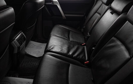 Toyota Land Cruiser Prado 150 рестайлинг 2, 2010 год, 2 929 000 рублей, 9 фотография