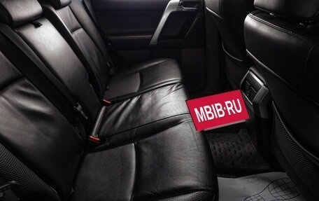 Toyota Land Cruiser Prado 150 рестайлинг 2, 2010 год, 2 929 000 рублей, 10 фотография