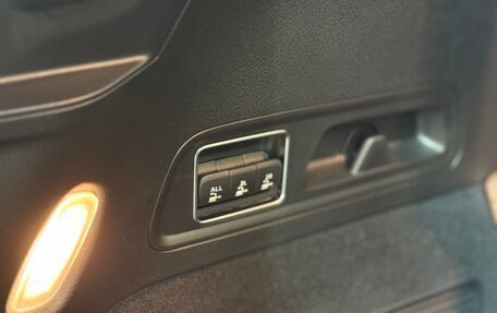 Mercedes-Benz GLS, 2024 год, 16 900 000 рублей, 30 фотография