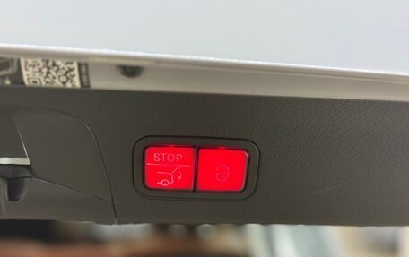 Mercedes-Benz GLS, 2024 год, 16 900 000 рублей, 32 фотография