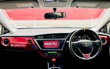 Toyota Auris II, 2017 год, 880 007 рублей, 11 фотография