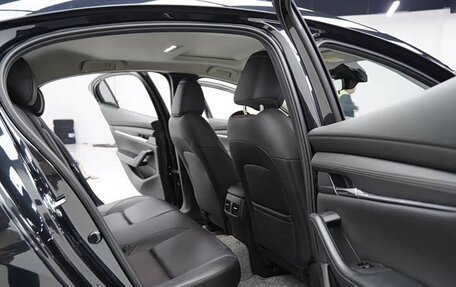 Mazda 3, 2021 год, 1 945 000 рублей, 11 фотография