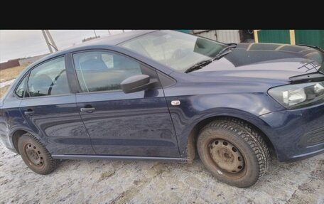 Volkswagen Polo VI (EU Market), 2013 год, 950 000 рублей, 4 фотография