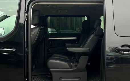 Peugeot Traveller I, 2019 год, 2 992 700 рублей, 13 фотография