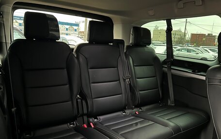 Peugeot Traveller I, 2019 год, 2 992 700 рублей, 10 фотография