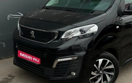 Peugeot Traveller I, 2019 год, 2 992 700 рублей, 28 фотография