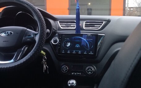 KIA Rio III рестайлинг, 2014 год, 830 000 рублей, 6 фотография