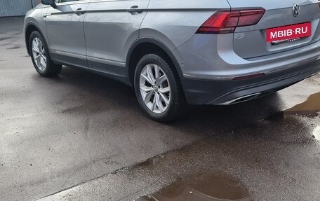 Volkswagen Tiguan II, 2020 год, 2 900 000 рублей, 3 фотография