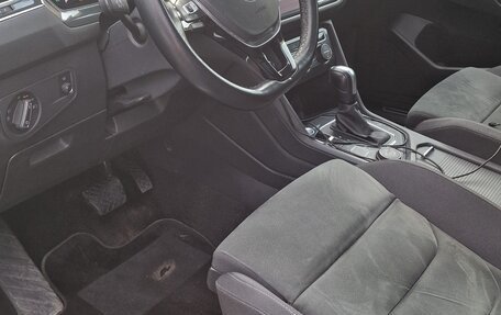 Volkswagen Tiguan II, 2020 год, 2 900 000 рублей, 8 фотография