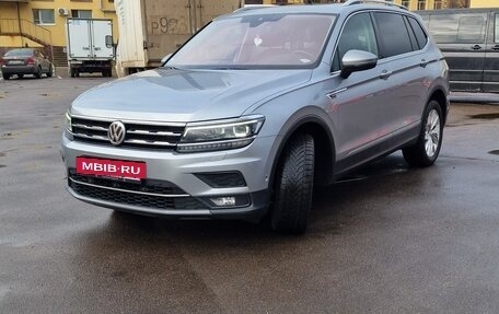 Volkswagen Tiguan II, 2020 год, 2 900 000 рублей, 5 фотография