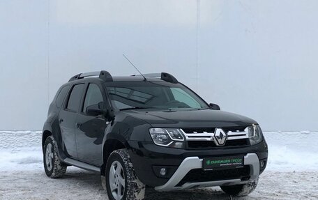 Renault Duster I рестайлинг, 2017 год, 1 295 000 рублей, 3 фотография