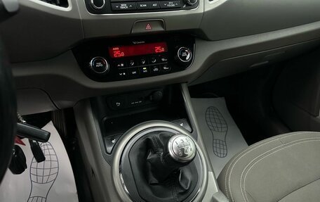 KIA Sportage III, 2011 год, 1 149 000 рублей, 24 фотография