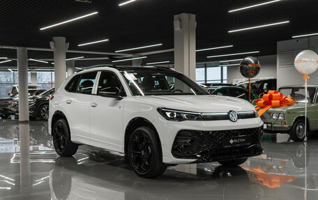 Volkswagen Tiguan, 2025 год, 5 200 000 рублей, 2 фотография