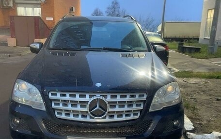 Mercedes-Benz M-Класс, 2009 год, 1 230 000 рублей, 1 фотография