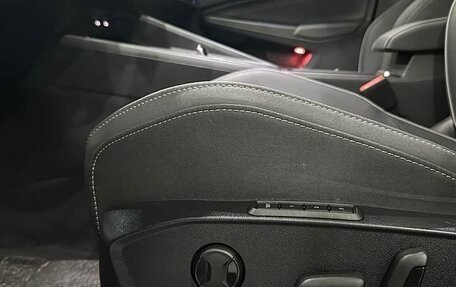 Volkswagen Golf VIII, 2022 год, 2 230 000 рублей, 9 фотография