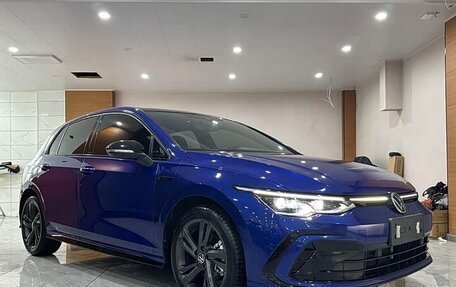 Volkswagen Golf VIII, 2022 год, 2 230 000 рублей, 3 фотография