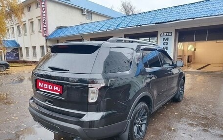 Ford Explorer VI, 2013 год, 2 200 000 рублей, 5 фотография