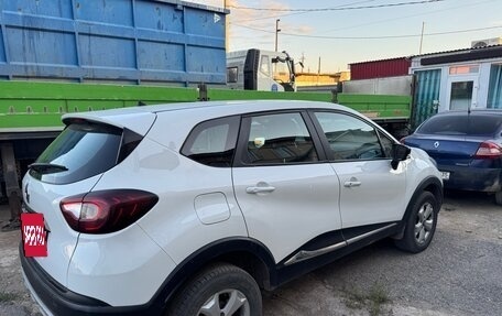 Renault Kaptur I рестайлинг, 2019 год, 1 050 000 рублей, 4 фотография