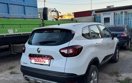 Renault Kaptur I рестайлинг, 2019 год, 1 050 000 рублей, 5 фотография