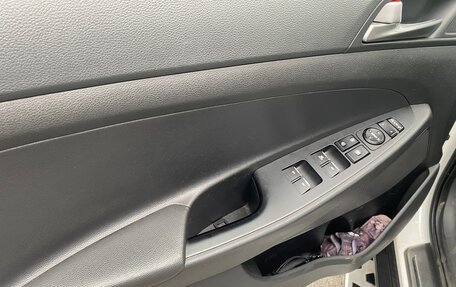 Hyundai Tucson III, 2017 год, 2 290 000 рублей, 18 фотография