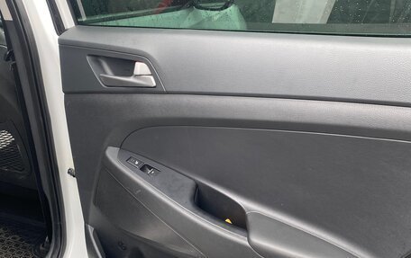 Hyundai Tucson III, 2017 год, 2 290 000 рублей, 22 фотография