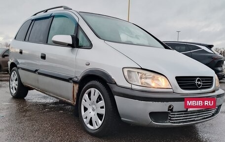 Opel Zafira A рестайлинг, 2003 год, 200 000 рублей, 5 фотография