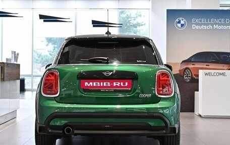 MINI Hatch, 2022 год, 2 450 000 рублей, 6 фотография