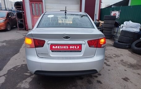 KIA Cerato III, 2010 год, 550 000 рублей, 2 фотография