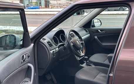 Skoda Yeti I рестайлинг, 2014 год, 950 000 рублей, 27 фотография