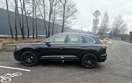 Volkswagen Touareg III, 2025 год, 8 400 000 рублей, 2 фотография