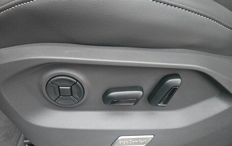 Volkswagen Touareg III, 2025 год, 8 400 000 рублей, 17 фотография