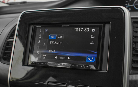 Nissan Serena IV, 2018 год, 2 140 000 рублей, 19 фотография