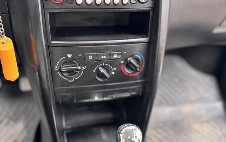 Peugeot 207 I, 2008 год, 330 000 рублей, 13 фотография