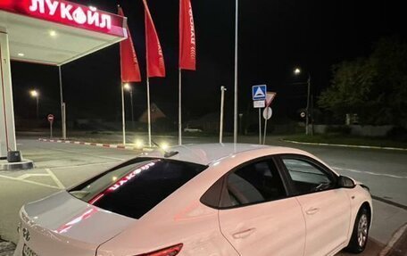 Hyundai Solaris II рестайлинг, 2017 год, 950 000 рублей, 8 фотография