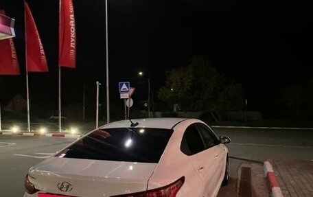 Hyundai Solaris II рестайлинг, 2017 год, 950 000 рублей, 9 фотография